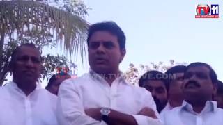 KTR VISIT TO USA VICTIM SRINIVAS HOUSE TV11 NEWS 25TH FEB 2017