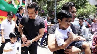 Tusshar Kapoor Spotted At GYM With His Son In Bandra