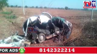 TWO PERSONS DIED IN ROAD ACCIDENT AT MIDTHUR KURNOOL TV11 NEWS 5TH JUNE 2017
