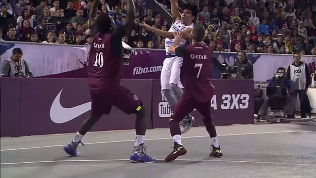 Akhuetie with a mean dunk! - 2015 FIBA 3x3 All Stars