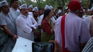 CPI M leader Vrinda Karat reaches Rajghat to extend her Support for Arvind Kejriwal 's demand