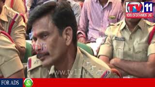 VISAKHA 3 TOWN CI SUSPENDED DUE TO MISBEHAVING WITH WOMEN  | Tv11 News | 04-01-2018
