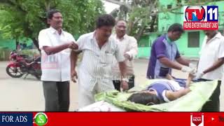 TRACTOR HITS SCOOTY | 1 DIED KURNOOL DIST | Tv11 News | 29-06-18