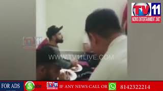 VIRAT KOHIL & RCB TEAMMATES ENJOYS HYDERABADI BIRYANI AT SIRAJ'HOUSE  | Tv11 News | 08-05-2018