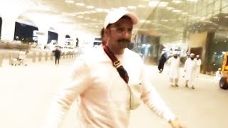 Ranveer Singh Spotted At Mumbai International Airport