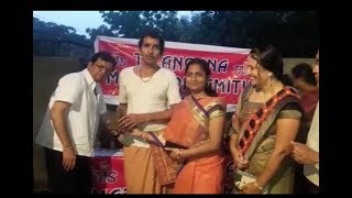 Trs Mahila Leader Priya Gupta Distributed Ganesh Murthis |@ SACH NEWS |