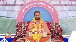 Shree Swaminarayan Mahotsav - Padariya 2016 Day 01 Am