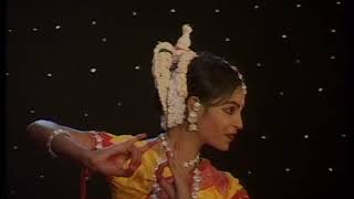 Odissi Dance By: Ananya Biswal - Keunjhar.