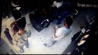 CCTV VIDEO : जालंधर के सैलून में दिन दिहाड़े चली तलवारें | JanSangathan Tv