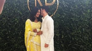 Priyanka Chopra And Nick Jonas Engagement FIRST GLIMPSE Together