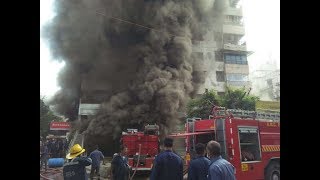 Fire in Ahmedabad : श्रीजी टॉवर स्थित टायर गोदाम में लगी आग, 500 लोग ...|Exclusive News |