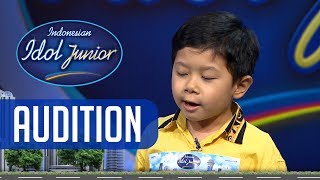 Selain menyanyi, Patrick juga bisa membaca puisi lho! - AUDITION 3 - Indonesian Idol Junior 2018