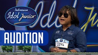 Karena dangdut koplo, Gogo berhasil dapat 4 YES! - AUDITION 3 - Indonesian Idol Junior 2018