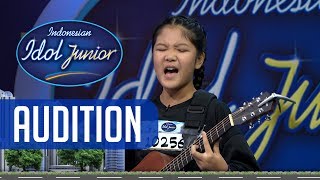 Titanium Ticket terakhir diberikan kepada Charisa - AUDITION 4 - Indonesian Idol Junior 2018