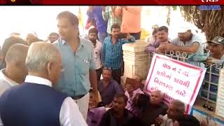 Surendranagar : people’s fast strike on development activity of dudhrey nagar palika word