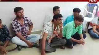 Keshod : Youth Congress dharna on the issue of groundnut  scam