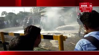 [ Assam ] असम के गोहाटी स्थित कामाख्या स्टेशन समीप थ्री व्हीलर मे-सर्ट सर्किट से लगी आग