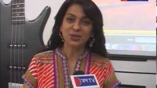 Bollywood Actress Juhi Chawla giving wishes for Jantv's 1st Anniversary
