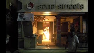 Fire at Muslim Chowk Gulbarga A Tv News 2 10 2018