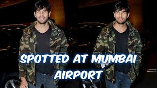 Sidharth Malhotra Spotted At Mumbai Airport