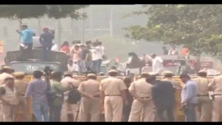 LIVE: Join Shri Rahul Gandhi in his protest against PM Modi for subverting CBI
