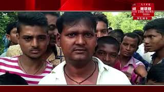 [ Mirzapur ] मिर्जापुर चंदौली बॉर्डर पर ट्रक और बाइक की आमने सामने टक्कर , हादसे में दो की मौत
