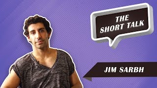 The Short Talk - Jim Sarbh Roasts An Anchor During 'Raabta' Interview | Bollywood News