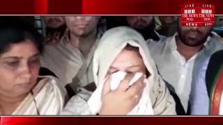 [ Hyderabad ] हैदराबाद में कांगेस की महिला नेता पर MIM कार्यकर्ताओं द्वारा किया गया उत्पीड़न
