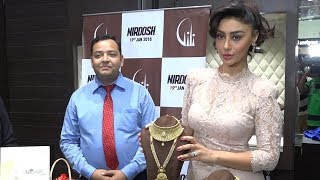 Mahek Chahal Visit Gitanjali Jewels Gili Store To Promote Her Movie 'Nirdosh'
