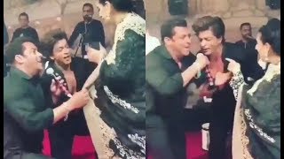 Salman Khan - Shah Rukh Khan's  Karan Arjun Moment at Sonam Kapoor Wedding Reception