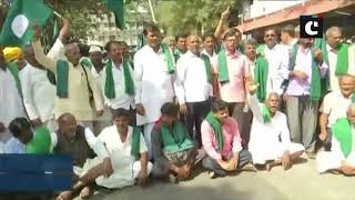 Sugarcane farmers stage protest in Bengaluru