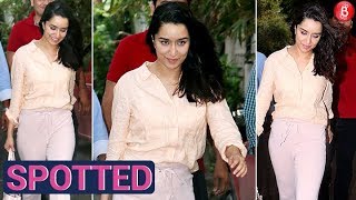 Shraddha Kapoor Steps Out Looking Super Pretty For A Recording Session!