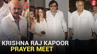 Bollywood Celebs At Krishna Raj Kapoor's Prayer Meet!