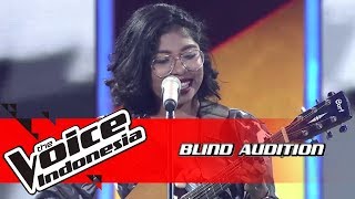 Jaqlien - Gravity | Blind Auditions | The Voice Indonesia GTV 2018