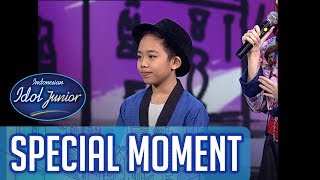 WOW! Deven berduet dengan Maria Simorangkir! - TOP 6 - Indonesian Idol Junior 2018