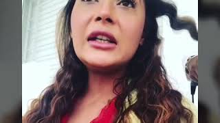 Sara Khan Apologize To Muslim Fans For Commenting On Burkha