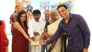 Vindu Dara Singh Inaugurated Vetran Artist Uttam Chapte's Show