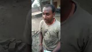 वजीरगंज पोस्ट ऑफीस के कर्मचारी द्वारा आधार कार्ड जलाते वीडियो हुआ वाइरल