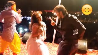 Arvind Akela Kallu का जबरदस्त Live Dance - ऐ बंगलिया Baby बोल न कब देबि - Bhojpuri Songs 2018
