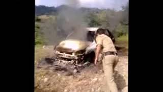 कोहलवीं में सडक किनारे पार्क  की हुई  गाडी के स्टार्ट करने पर आग  लग गई