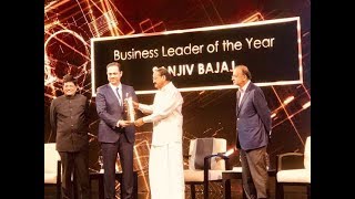 Sanjiv Bajaj lifts 'Business Leader of the Year' award | ET Awards 2018