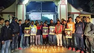 आगरा में स्कूली छात्रा संजली की पेट्रोल डालकर निर्मम हत्या पर कैंडल मार्च करके विरोध प्रदर्शन