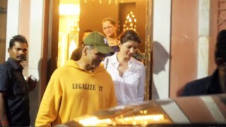 Akshay Kumar With Wife Twinkle Khanna Spotted At Jewellery Store