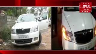 [ Hyderabad ] नशे में धुत युवकों ने कार से मेट्रो पिलर को मारी टक्कर / THE NEWS INDIA