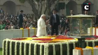 President Kovind, VP Naidu, PM Modi pay homage to Mahatma Gandhi at Rajghat