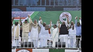 Mamata vs Centre: Opposition unites behind West Bengal CM
