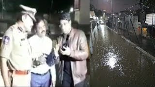 Heavy Rain In Hyderabad | Comissioner Anjani Kumar On The Road To See The Condition |