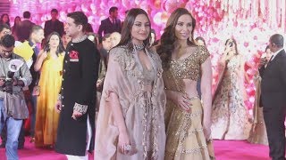 Salman Khans Ladylove Iulia And Sonakshi Sinha At Karim Morani's Son Weddng Reception