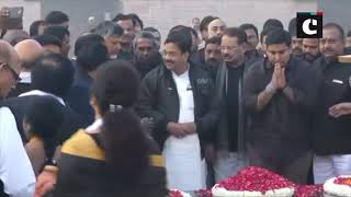 AP CM Chandrababu Naidu pays tribute at Raj Ghat ahead of observing day-long hunger strike