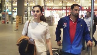 BADLA Movie Actress Taapsee Pannu Spotted At Airport